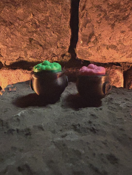 Buzzlebrews & Fizzlefluff (Green: Buzzlebrews / Pink: Fizzlefluff)